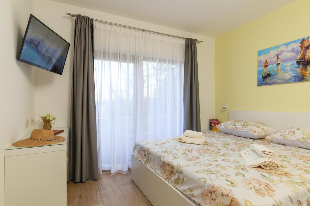 Apartmani Ravan Cernik  Exterior photo